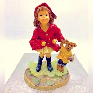 “Brooke With Joshua -Puddle Jumpers” figurine Boyds Bears Dollstone Collection